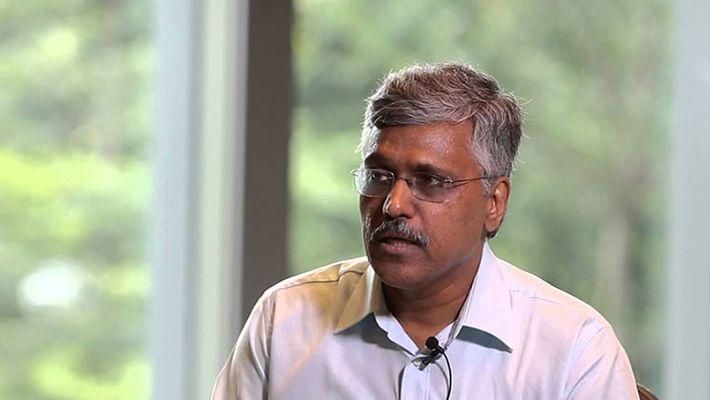 Giridhar Aramane takes charge as Secretary to MoRTH_30.1