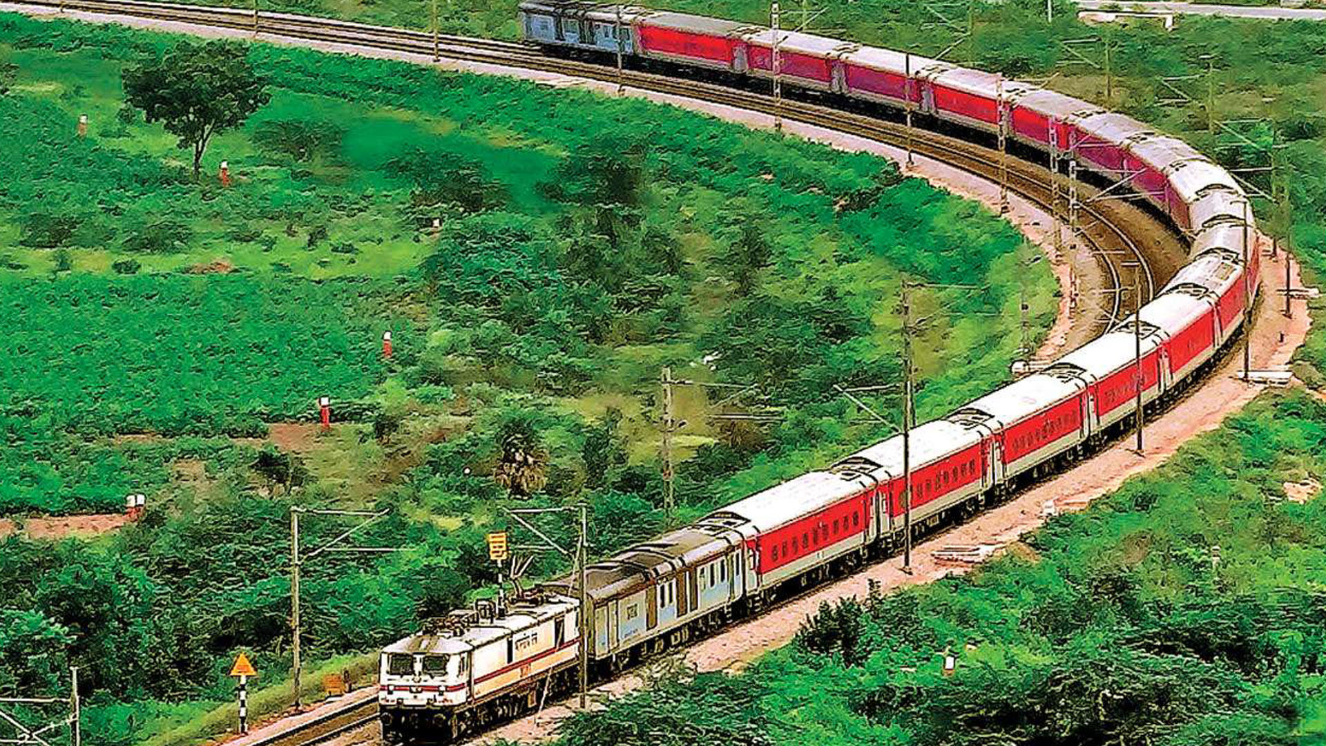 Indian Railways observes "Swachhta Pakhwara"_30.1