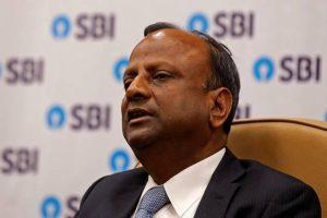 AP Govt. appoints former SBI Chairperson Rajnish Kumar as economic advisor_40.1