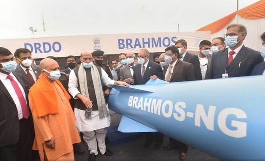 Brahmos missile : Rajnath Singh inaugurates Brahmos missile manufacturing unit in Lucknow_30.1