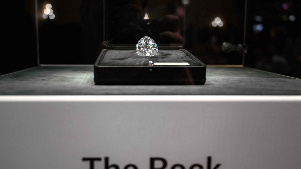 Biggest White Diamond Ever 'The Rock' Sold For $18.8 Million_30.1