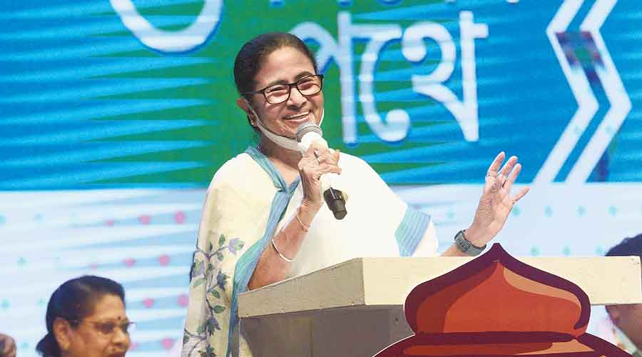 Mamata Banerjee recieved Special Bangla Academy Award 2022_30.1