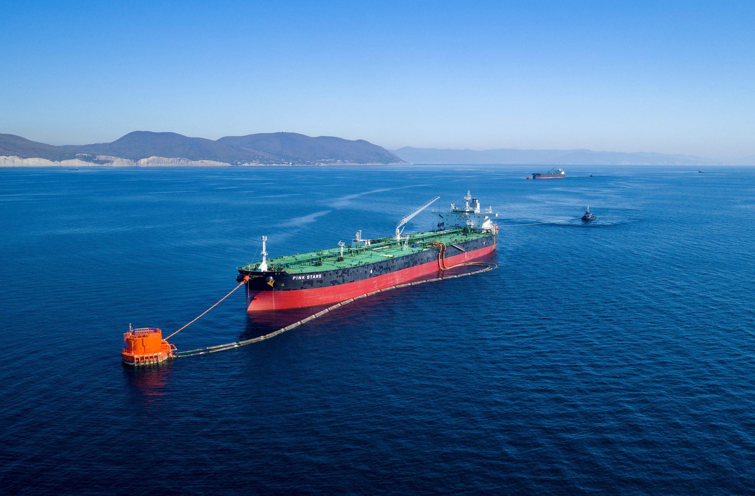 Russia Replaces Iraq as Top Oil Supplier to India in November_30.1
