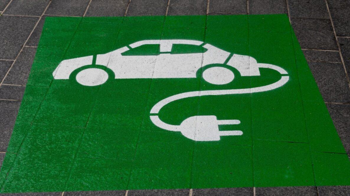 Bridgestone Partners With Tata Power To Install EV Chargers For Four Wheelers_30.1