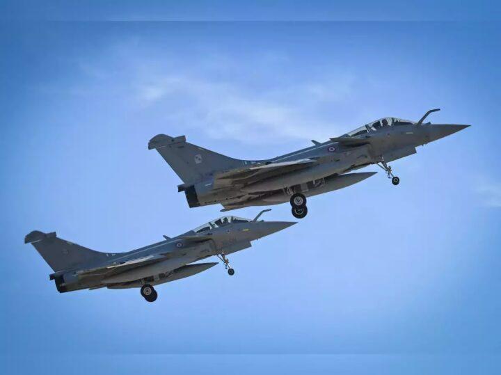 India Submits 'Letter of Request' To France For 26 Rafale-M Naval Fighter Jets_30.1