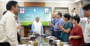कृषि मंत्री नरेंद्र सिंह तोमर ने किया साथी पोर्टल और मोबाइल ऐप लॉन्च
