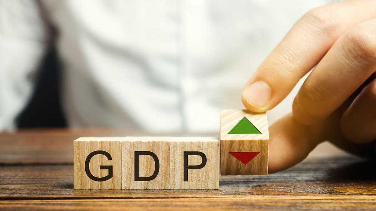 पहली तिमाही में भारत की जीडीपी 7.8% रही |_20.1