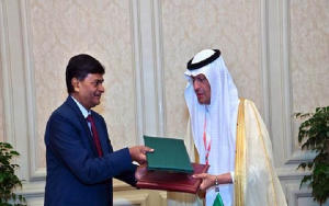 भारत और सऊदी अरब ने ऊर्जा क्षेत्र में सहयोग के समझौते पर हस्ताक्षर किए |_30.1