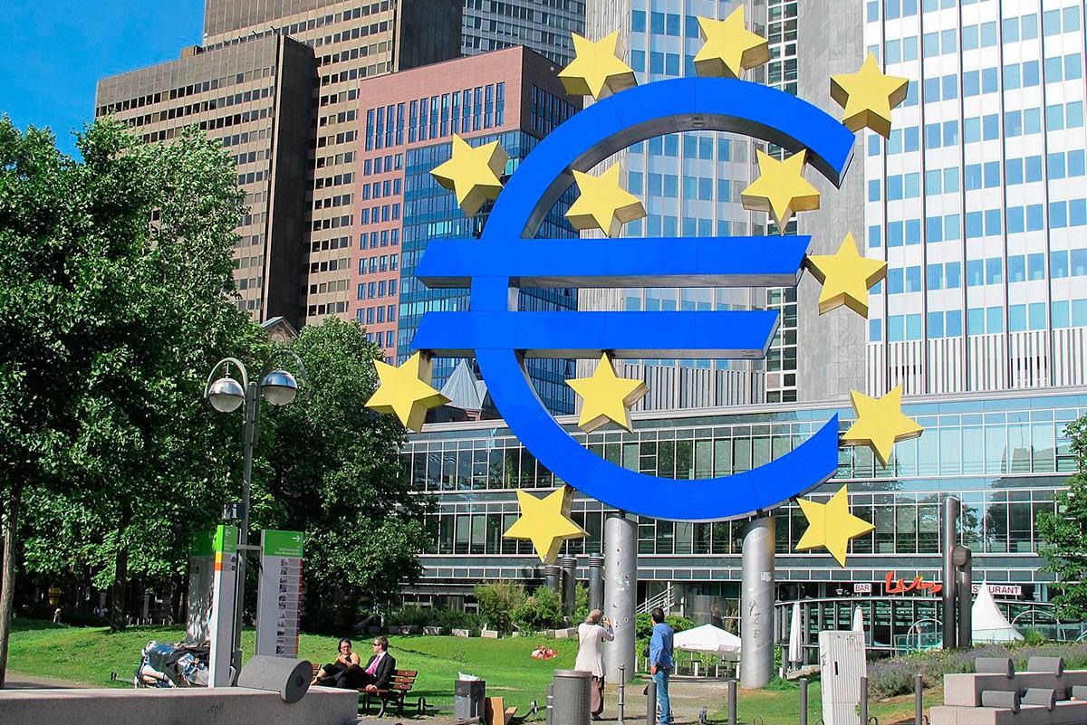 यूरोज़ोन की अर्थव्यवस्था: संकट की ओर बढ़ते कदम, आर्थिक मंदी की चुनौतियाँ |_20.1