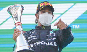 Lewis Hamilton clinches his fifth successive Spanish Grand Prix | लुईस हॅमिल्टनचा स्पॅनिश ग्रँड प्रिक्स मध्ये सलग पाचवा विजय _30.1