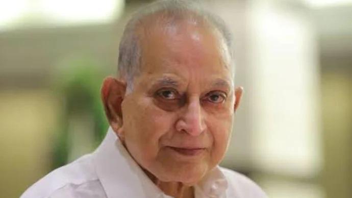 Superstar Krishna passes away at 79 in Hyderabad_30.1