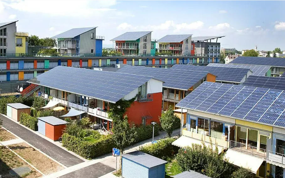 Tokyo Makes Solar Panels Mandatory for New Homes Built After 2025