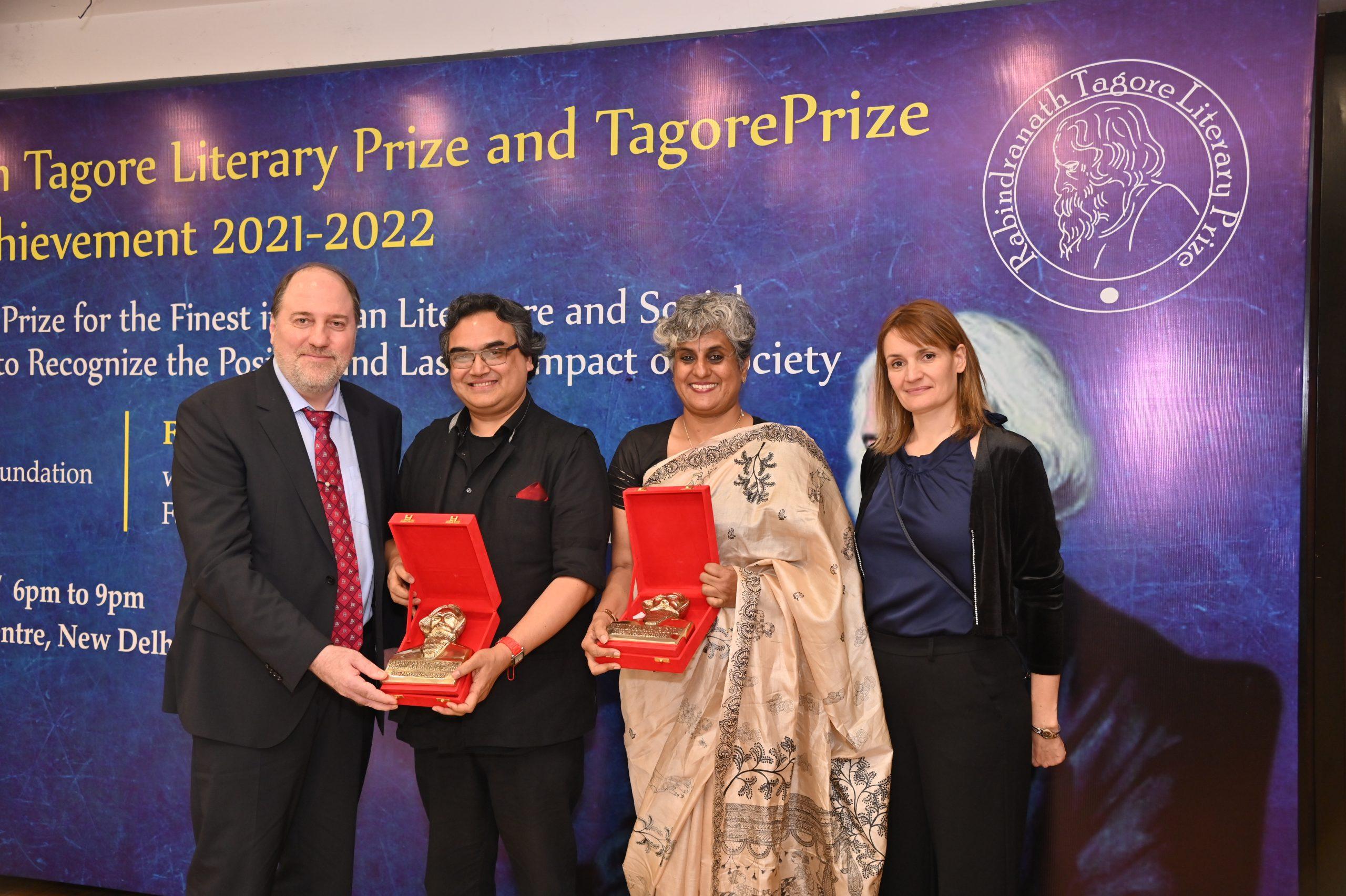 Sudeep & Shobhana won Rabindranath Tagore Literary Prize 2021-22