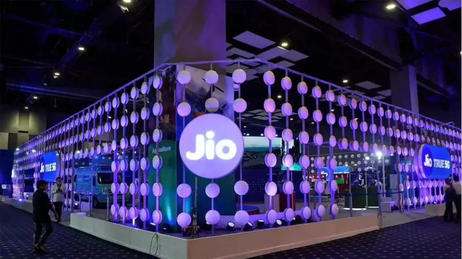 Jio to Acquire Reliance Infratel for Rs 3,720 Crore