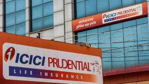ICICI Prudential Life ties up with NPCI for UPI Autopay | आयसीआयसीआय प्रूडेंशियल लाइफ आणि एनपीसीआय मध्ये करार