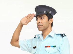 indian-pilot-saluting