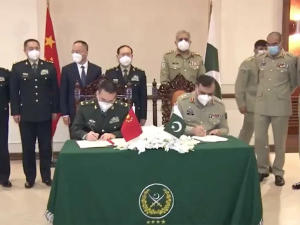 China inks deal with Pakistan to set up nuclear power plant
