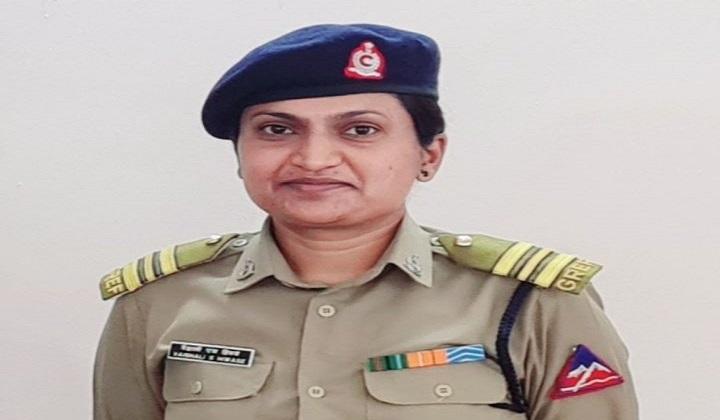 Vaishali Hiwase becomes 1st woman to be appointed officer commanding in BRO | वैशाली हिवासे ही बीआरओमध्ये कमांडिंग अधिकारी म्हणून नियुक्त होणारी पहिली महिला ठरली_2.1