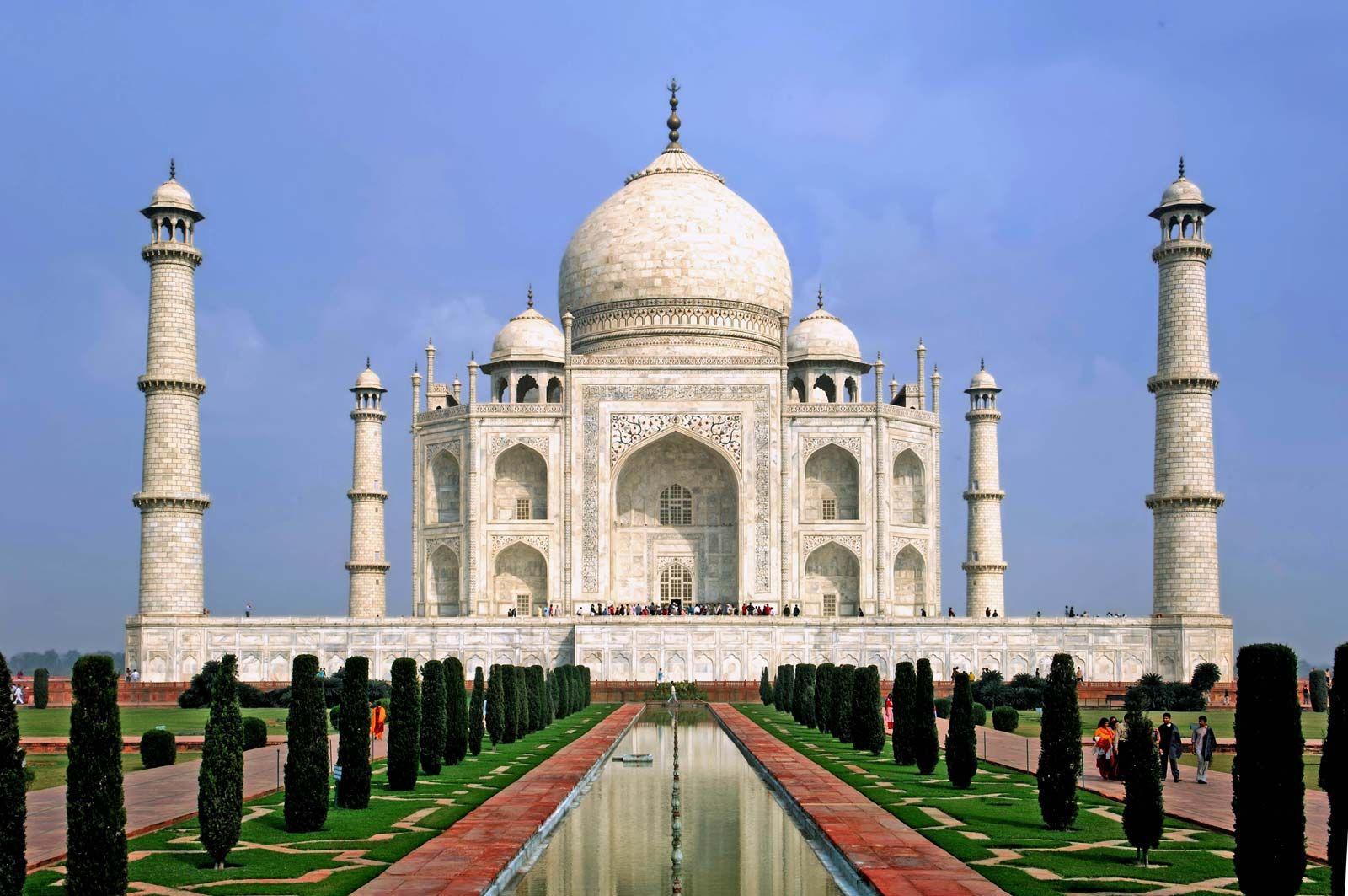 Seven Wonders of the World: Taj Mahal