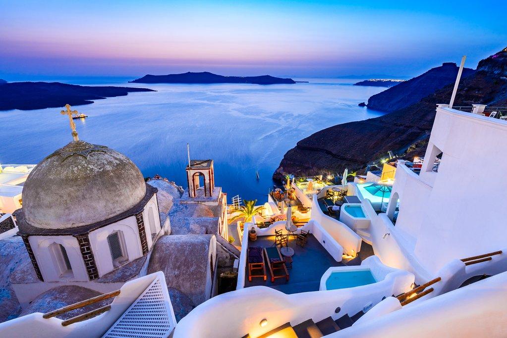 Greece in May: Travel Ideas, Weather, and More | kimkim