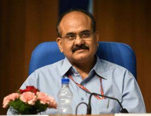 UIDAI के सीईओ अजय भूषण पांडे को नया राजस्व सचिव नियुक्त किया गया |_2.1