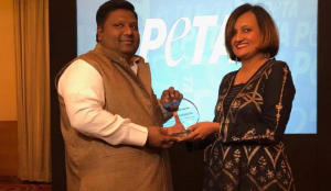 दिल्ली के मंत्री इमरान हुसैन को पेटा 'हीरो टू एनिमल' पुरस्कार दिया गया |_2.1