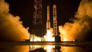 Russia launched Soyuz Carrier Rocket with 33 satellites_50.1