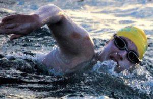 US swimmer Sarah Thomas criss-crosses English Channel in 54-hour_50.1