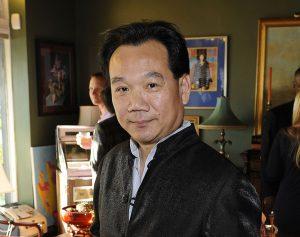 'Colours of the Mountain' author Da Chen passes away_50.1