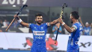 FIH honours Manpreet Singh with FIH Men's Player of the Year 2019 award_50.1