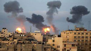 Hostilities between Israel and Hamas escalated after the air strikes_4.1