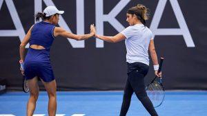 Sania Mirza & Zhang Shuai Win Ostrava Open WTA Doubles Title_4.1