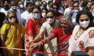 Smriti Irani inaugurates 'Bharat Bhagya Vidhata' mega Red Fort Festival_4.1