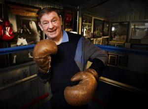 Former Australian boxing world champion Johnny Famechon passes away_4.1