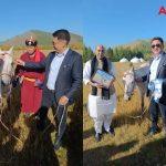 Mongolian President Ukhnaagiin Khurelsukh gifts horse ‘Tejas’ to Rajnath Singh