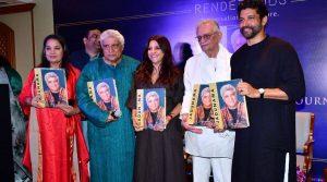 A book on "Jadunama" written on veteran writer-lyricist Javed Akhtar by Arvind Mandloi_4.1