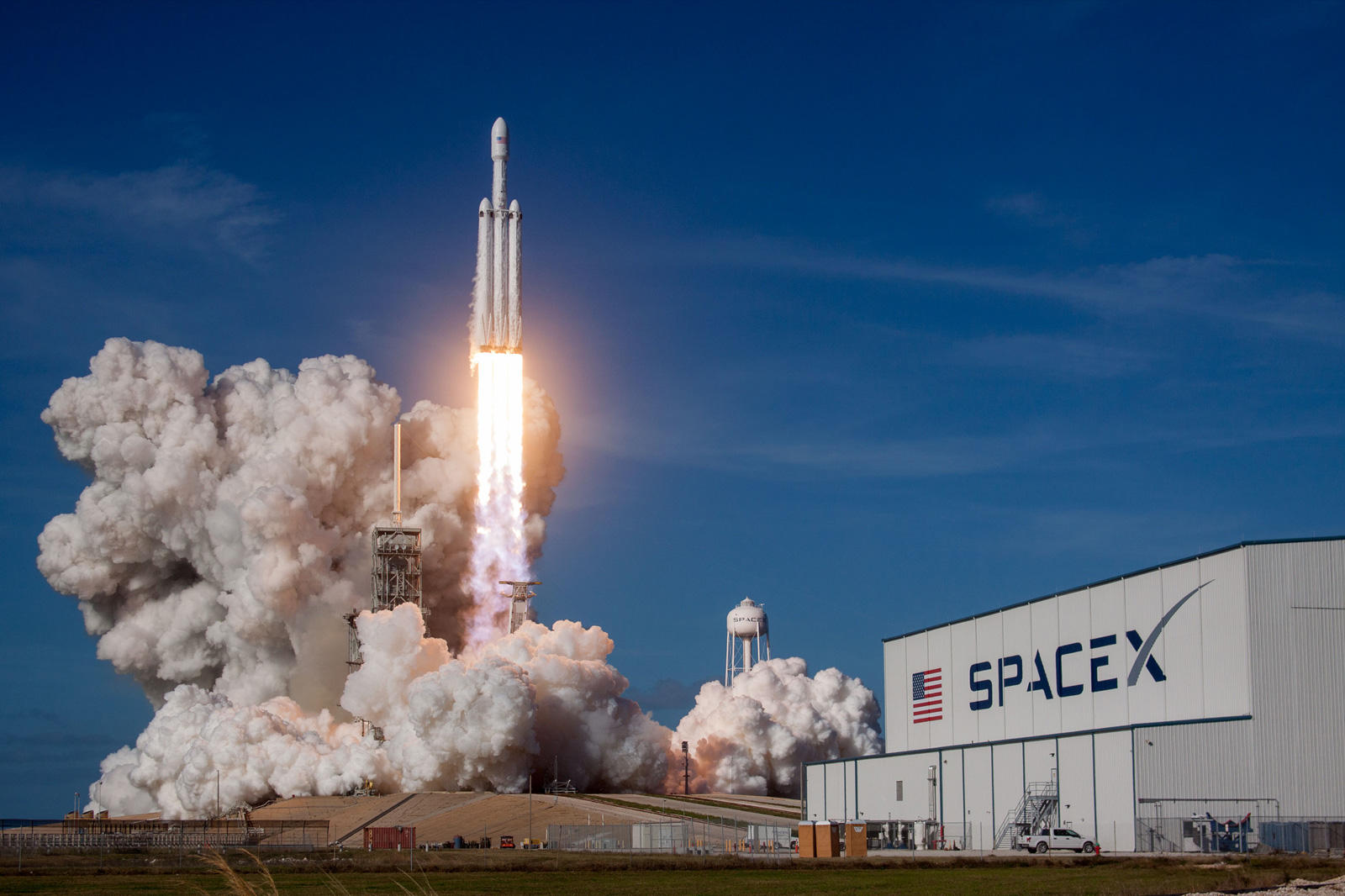 Elon Musk's SpaceX Preppi pivotal engine test