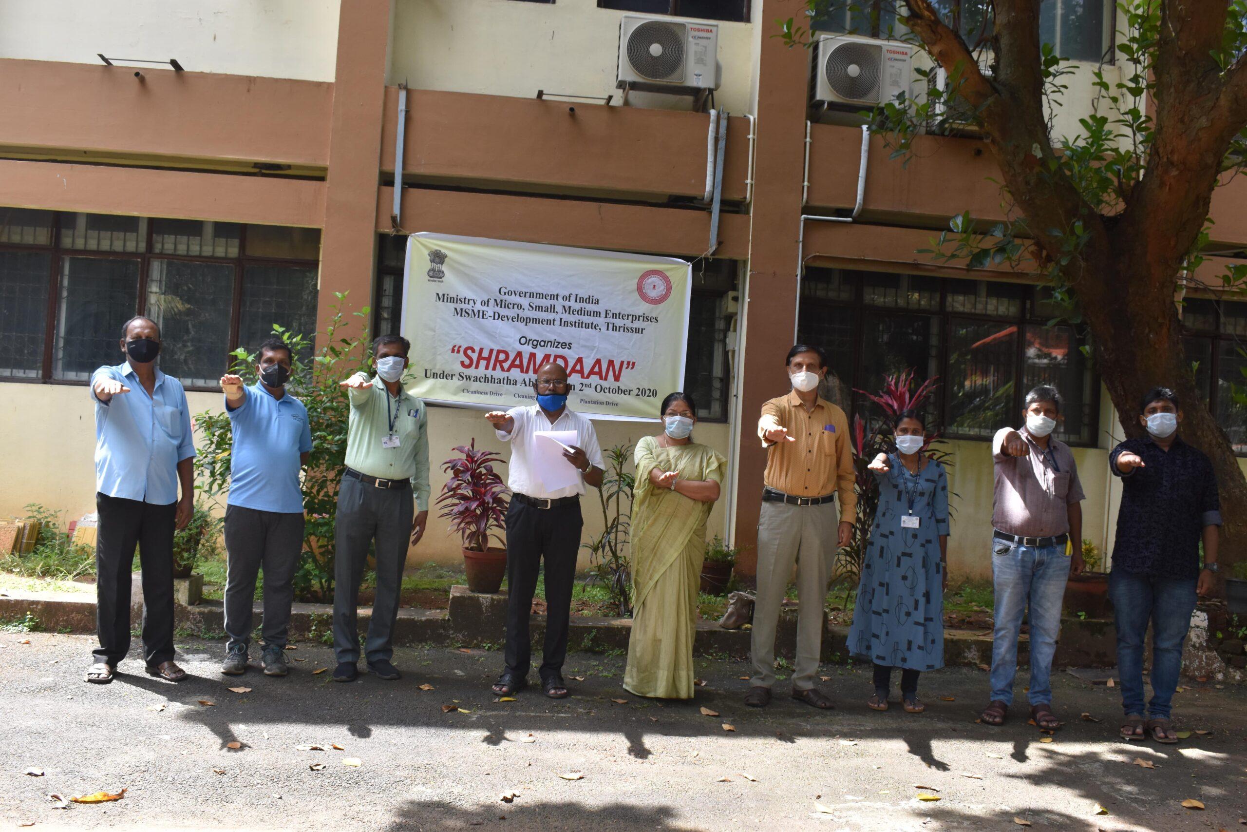 Ministry of MSME's 'Shramdaan Event' for a 'Garbage-Free India'
