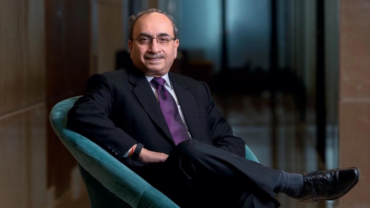 Centre Extends SBI Chairman Dinesh Khara’s Tenure Until August 2024