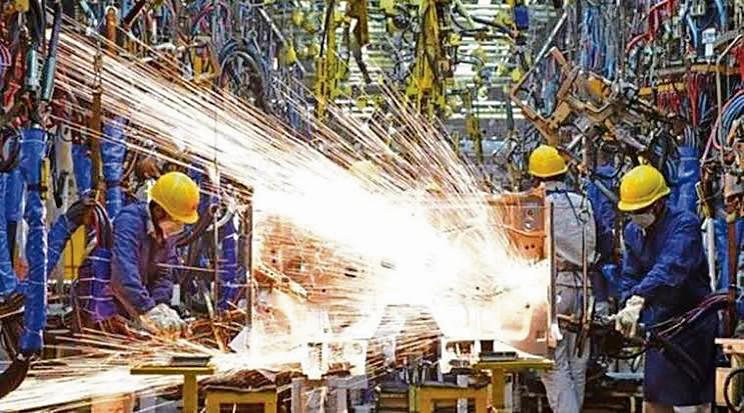 India's Industrial Output Hits 14-Month High at 10.3% in August with Strong Manufacturing Performance