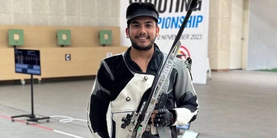 Aishwary Pratap Singh Tomar Wins Gold Medal In The 50m Rifle 3P event