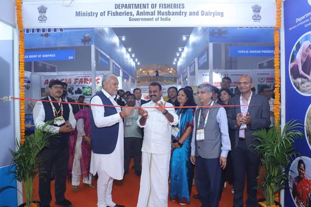Parshottam Rupala Inaugurated The Pavilion Of Department Of Animal Husbandry And Dairying