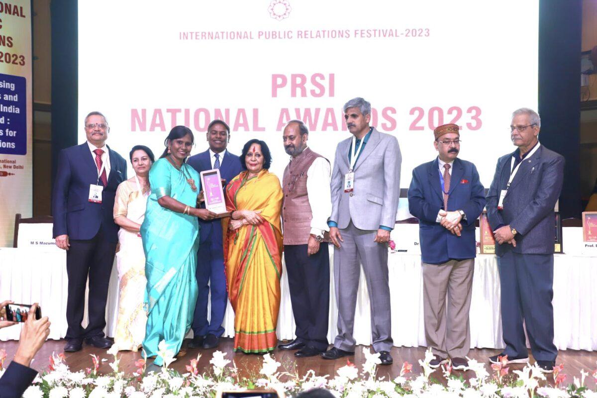 Suganthy Sundararaj Honored With PRSI National Award for Healthcare Contributions