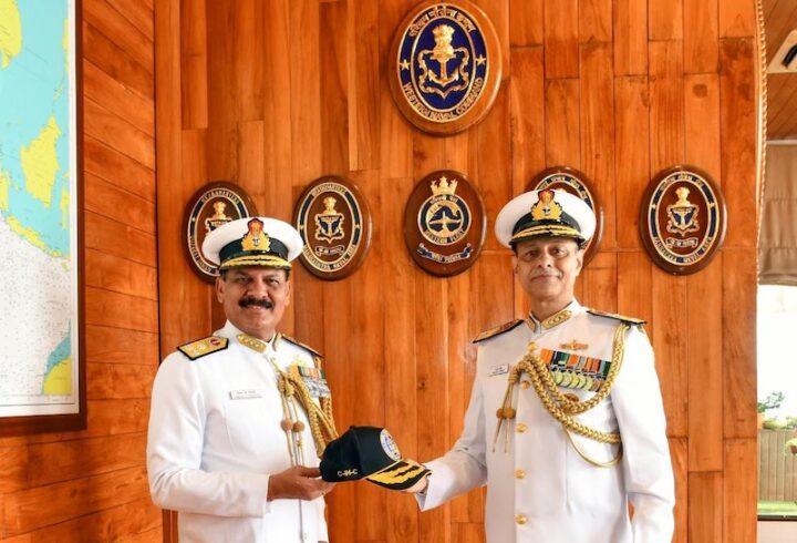 Vice Admiral Sanjay Jasjit Singh Assumes Command of Western Naval Command