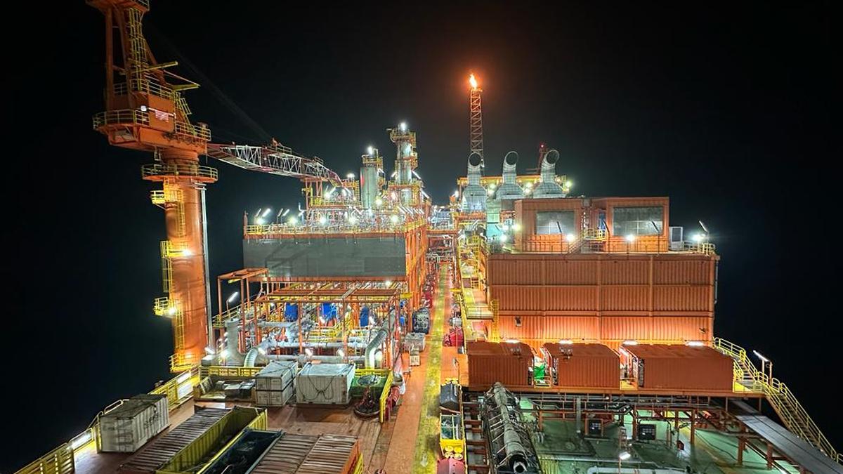 ONGC Begins First Oil Production In Krishna-Godavari Deep-Water Block