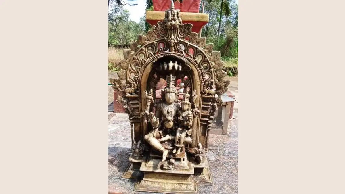 Discovery of a Rare Umamaheshwara Sculpture in Karnataka