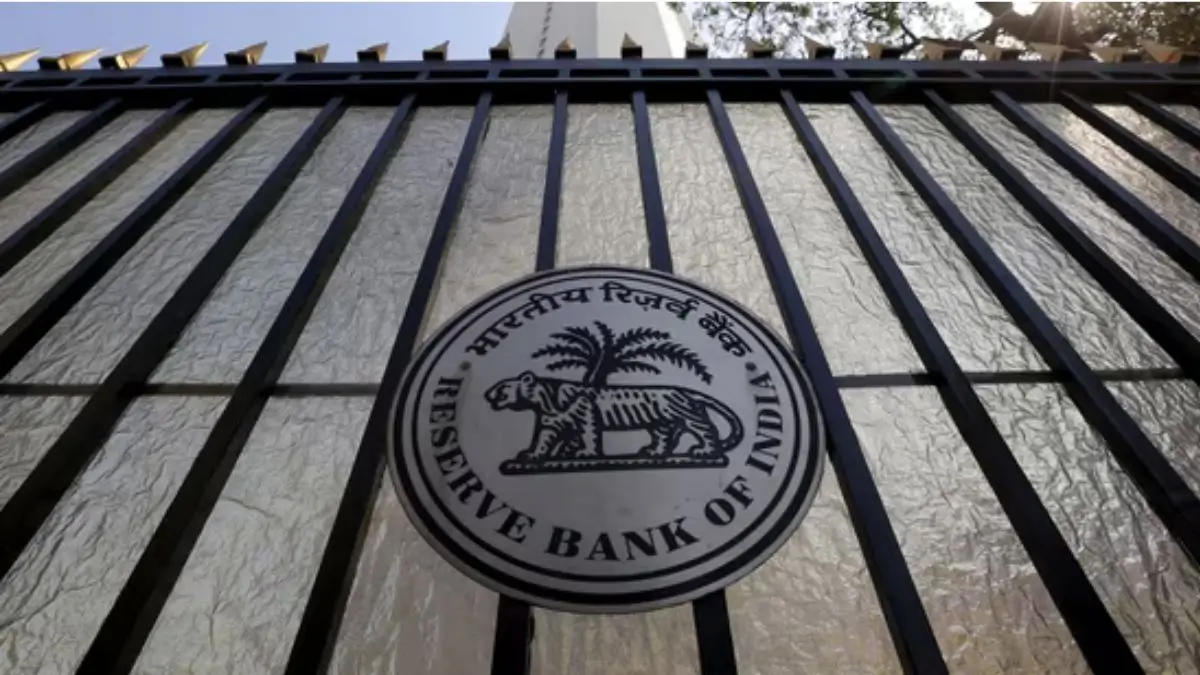 RBI Raises Small Loan Limit for UCBs to ₹3 Crore