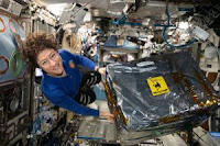 क्रिस्टीना कोच ने सबसे ज्यादा समय तक स्पेस स्टेशन में रहने का बनाया रिकॉर्ड |_50.1