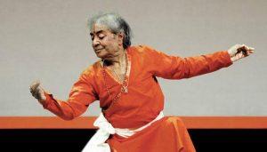महान कथक नृत्यांगना पंडित बिरजू महाराज का निधन |_50.1