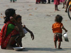 विश्व बैंक की रिपोर्ट के अनुसार भारत में अत्यधिक गरीबी में 12.3% की गिरावट |_50.1